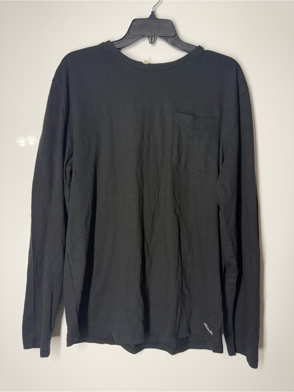 allbirds Black Long-Sleeve Pocket Tee size L